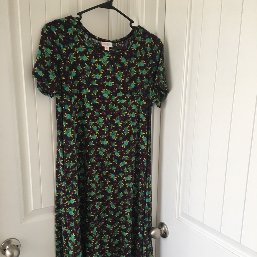 Lularoe Carly dress